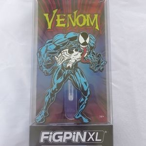 FiGPiN #498 - Marvel Classics - Venom Enamel Pin
